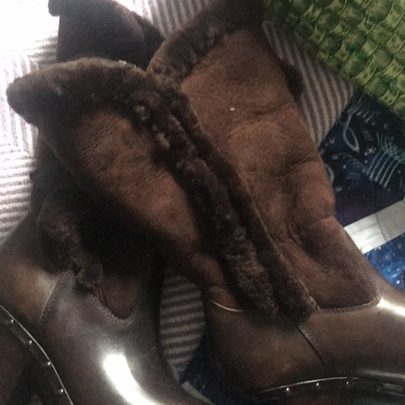NEW Frye Ella Shearling sheepskin fold over boot - Picture 4 of 7